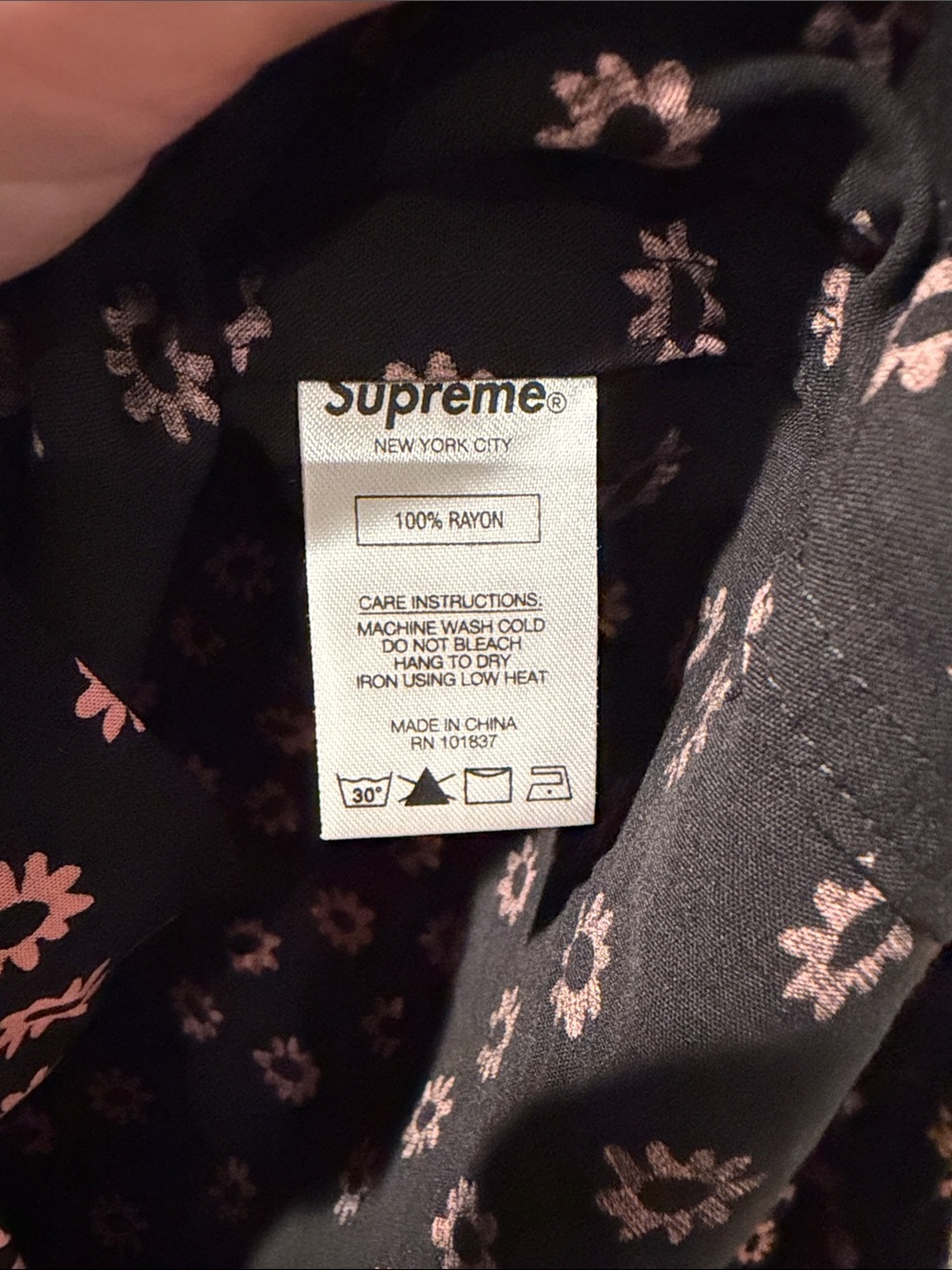 Supreme Black Button-Down Shirt with Floral Print - Picture 3 of 3